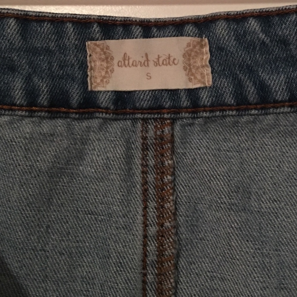Altar’d State Denim Mini Skirt with Front Zipper S (SKT002) - Picture 4 of 7